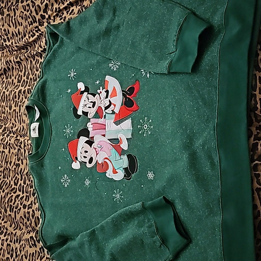 Green Sparkle Christmas Mickey & Minnie Women's Sweatshirt Size 1X NWT